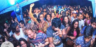 හැඟීම් උපද්දවා පොකට්ටුවම ශුද්ධ කරන රාත්රී සමාජ ශාලා නළඟනන්