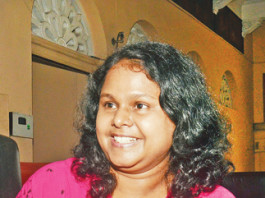 ප්රෝටීන් බහුල ශක්තිජනක බිම් මල් සොසේජස් නිර්මාංශ ආහාර ව්යාප්තියට රුකුලක්