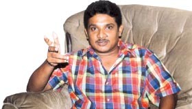 එදා පුංචි තිරේ කාර්ය බහුල නළුවකු වූ අමිත්ත වීරසිංහ amitta-weerasinghe