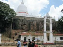 මහා සිංහලයේ සුජාත උරුමය සොයා ගියෙමි – Sinhala Heritage Doramadalawa doramadalawa-sri-lanka
