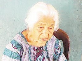 මැරෙන මොහොතට වතුර උගුරක් දෙන්න මගේ පුතා මට බේරා දෙන්න – Mothers Love mother