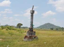 වසර දෙදාහක බෞද්ධ නටඹුන් නසා ලියෑවෙන නැගෙනහිර අමුතු ඉතිහාස කතාව