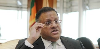 වරදට යන්තම් තැලුම් කා අර්ජුන ගෙදර ගියේය